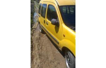 2003 model renault kangoo 1.9 çıkma sağ yan panel