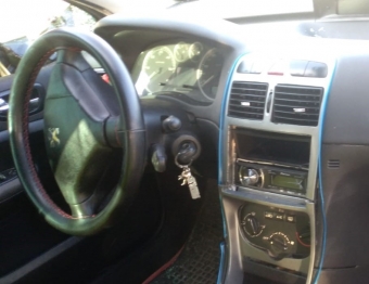 2004 model peugeot 307 1.4 hdi çıkma göğüslük