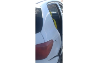 2004 model peugeot 307 1.4 hdi çıkma sağ arka çamurluk
