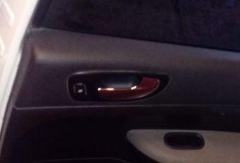 2004 model peugeot 307 1.4 hdi çıkma sağ arka kapı kolçağı