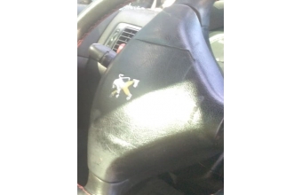 2004 model peugeot 307 1.4 hdi çıkma sürücü airbag kapağı