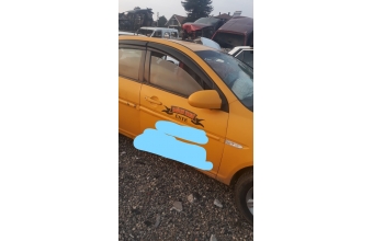 2005 2019 model hyundai accent era çıkma sağ takım kapı.