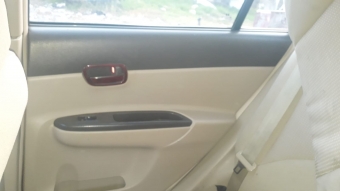 2005 2019 model hyundai accent era sökme sağ arka kapı döşemesi.