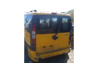 2005 model fiat doblo 1.9 jtd çıkma dolu bagaj kapağı