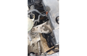 2005 skoda fabia 1.2 12 V sağ motor kulağı