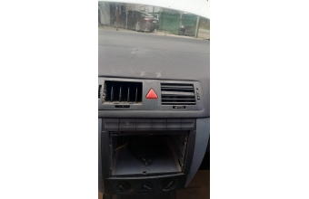 2005 skoda fabia 4 lü sinyal dügmesi