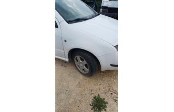 2005 skoda fabia sağ camurluk