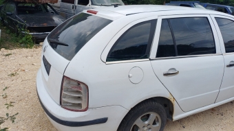 2005 skoda fabia stw sağ arka camurluk
