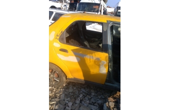 2006 model fiat albea 1.4 benzinli çıkma sağ arka dolu kapı