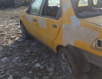 2006 model fiat albea 1.4 benzinli çıkma sol yan panel