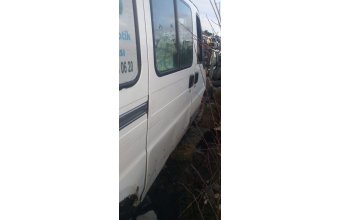 2006 model peugeot boxer 2.0 hdi çıkma sağ yan panel