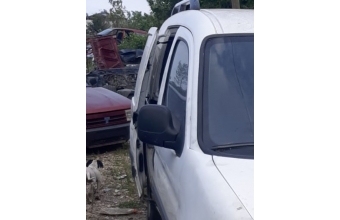 2006 model peugeot partner 1.9 çıkma sağ sürgülü kapı