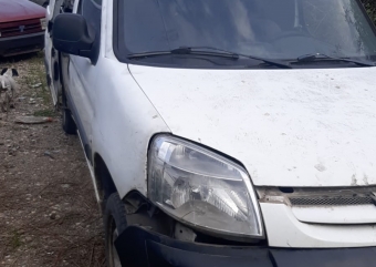 2006 model peugeot partner 1.9 çıkma sağ yan panel