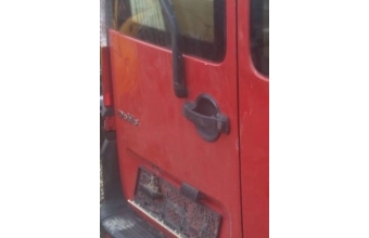 2007 model fiat doblo 1.3 multijet çıkma bagaj kolu