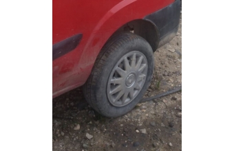 2007 model fiat doblo 1.3 multijet çıkma çelik jant lastik