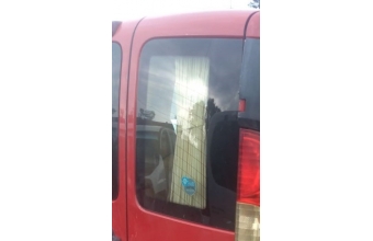 2007 model fiat doblo 1.3 multijet çıkma sağ bagaj kapağı camı