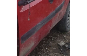 2007 model fiat doblo 1.3 multijet çıkma sol takım kapı bandı
