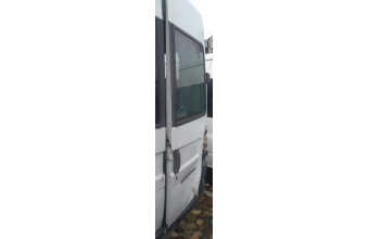 2008 model bmc megastar çıkma sağ bagaj kapağı