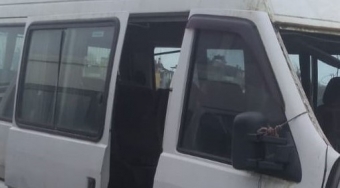 2008 model bmc megastar çıkma sağ takım kapı camı