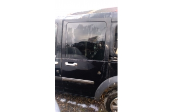 2008 model ford connect 1.8 dizel çıkma sol ön dolu kapı