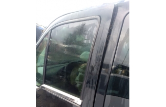 2008 model ford connect 1.8 dizel çıkma sol ön kapı camı