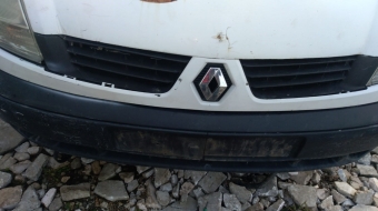 2008 model renault kangoo 1.5 çıkma ön tampon.