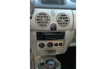 2008 model renault kangoo 1.5 çıkma orta panel.