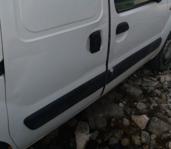 2008 model renault kangoo 1.5 çıkma sağ marşbiyel.