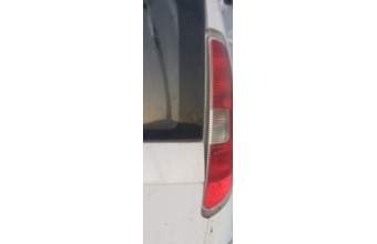 2008 model skoda roomster 1.4 dizel çıkma sağ stop lambası