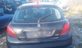 2009 model peugeot 207 1.4 benzinli çıkma dolu bagaj kapağı