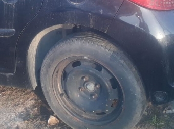 2009 model peugeot 207 1.4 benzinli çıkma sol arka jant lastik