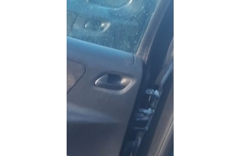 2009 model peugeot 207 1.4 benzinli çıkma sol arka kapı kolçağı