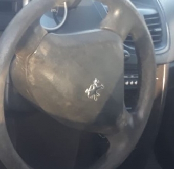 2009 model peugeot 207 1.4 benzinli çıkma sürücü airbag