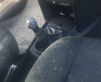 2009 model peugeot 207 1.4 benzinli çıkma vites konsolu