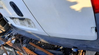 2009 model peugeot bipper 1.4 hdi çıkma arka tampon