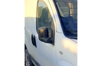 2009 model peugeot bipper 1.4 hdi çıkma sağ dikiz aynası