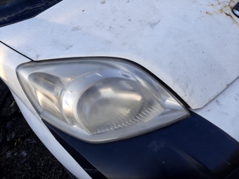 2009 model peugeot bipper 1.4 hdi çıkma sağ far