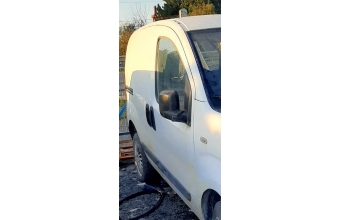 2009 model peugeot bipper 1.4 hdi çıkma sağ takım kapı