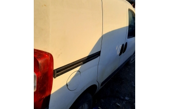 2009 model peugeot bipper 1.4 hdi çıkma sağ yan panel