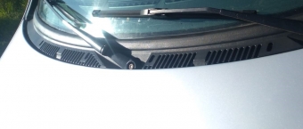 2010 model fiat albea 1.3 multijet euro 4 çıkma cam önü ızgarası.