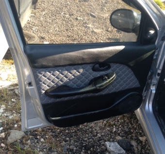 2010 model fiat albea 1.3 multijet euro 4 sökme sol ön kapı döşemesi.