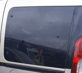 2011 model fiat doblo safeline çıkma sol arka çamurluk camı