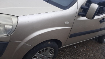 2011 model fiat doblo safeline çıkma sol ön çamurluk