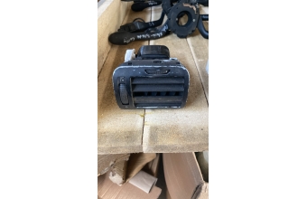 3B0819703D Volkswagen passat B5, B5.5 sol havalandırma ızgarası