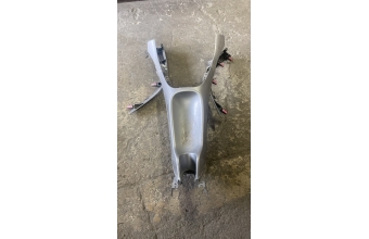 55434-02110 Toyota Auris 2006–2012 orta konsol alt kaplama paneli