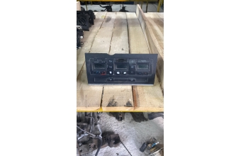 8E0820043AA Audi A4 klima kontrol paneli