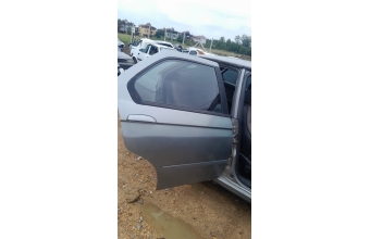 Alfa 146 sag arka kapı 12500