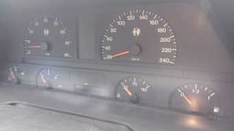 Alfa Romeo 164 km saati