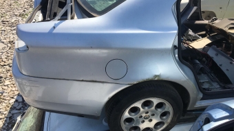 alfa romeo 166 kesme sağ arka çamurluk