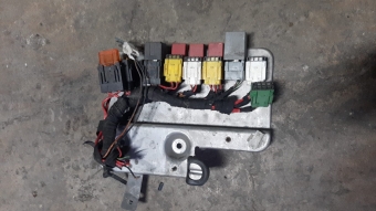 Alfa Romeo 166 sigorta tablosu